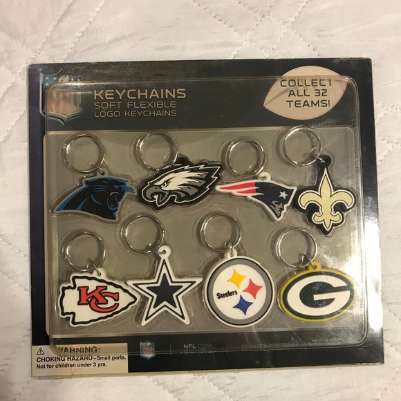 NFL Accessories - 2018 NFL set of 8 Key Chains Cowboys,‎ Packers, Saints, Steelers and more